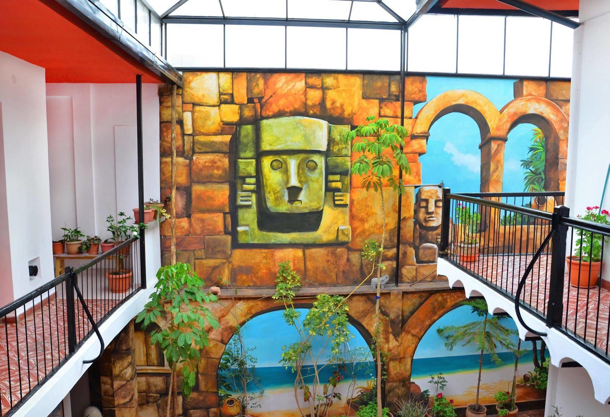 Momema Inn Ла Пас Екстериор снимка